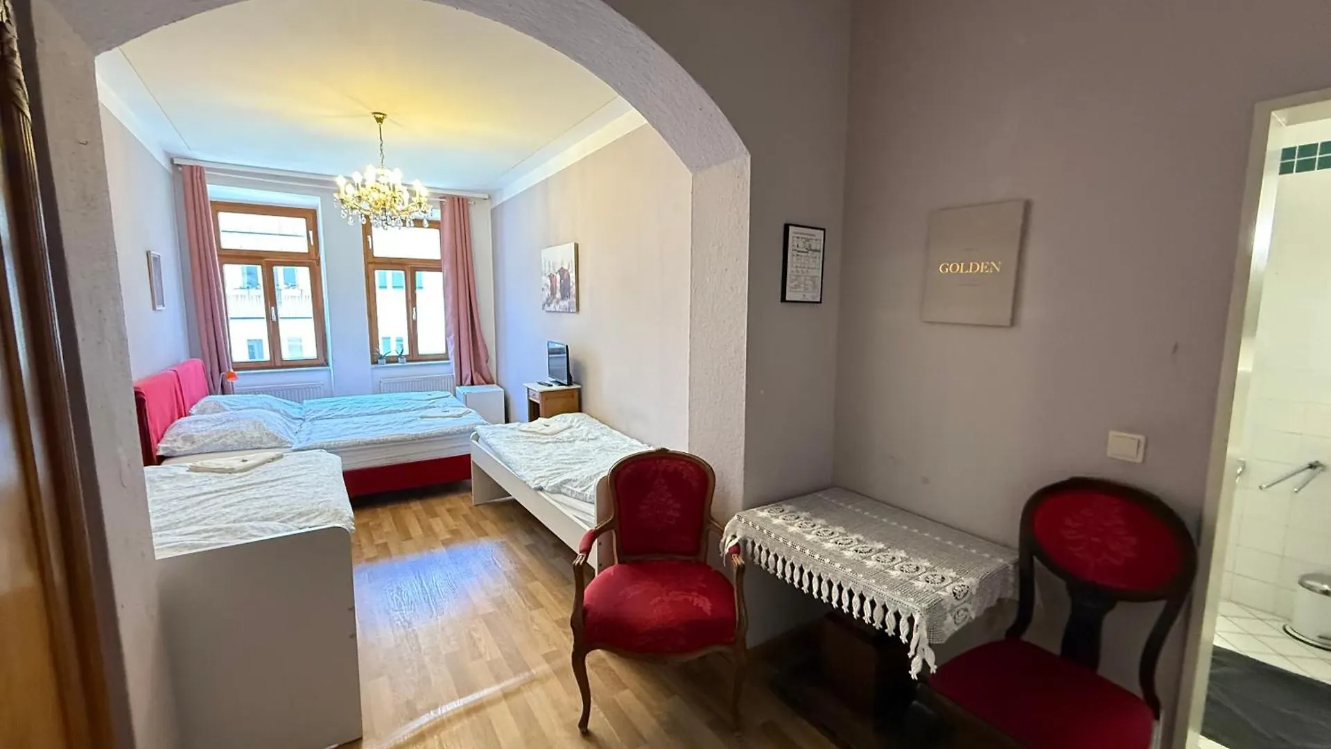 Pension Casa Tempora Munich Guest house