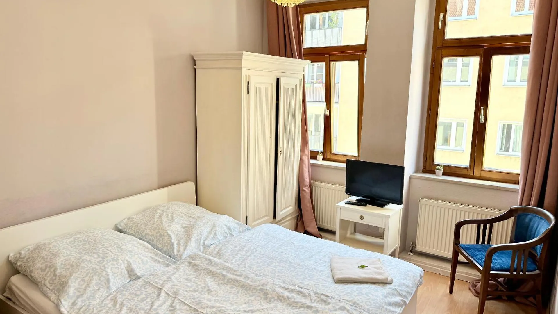 Pension Casa Tempora Munich Guest house