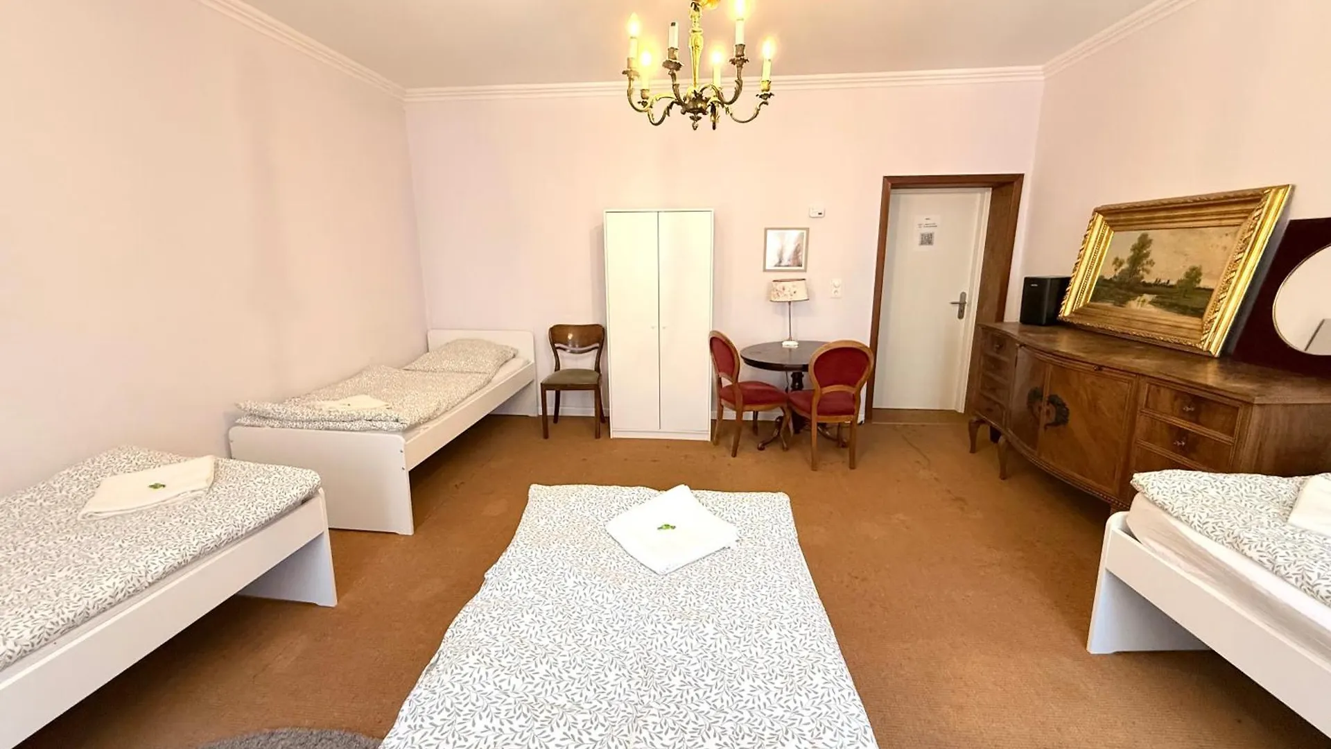Pension Casa Tempora Munich Germany