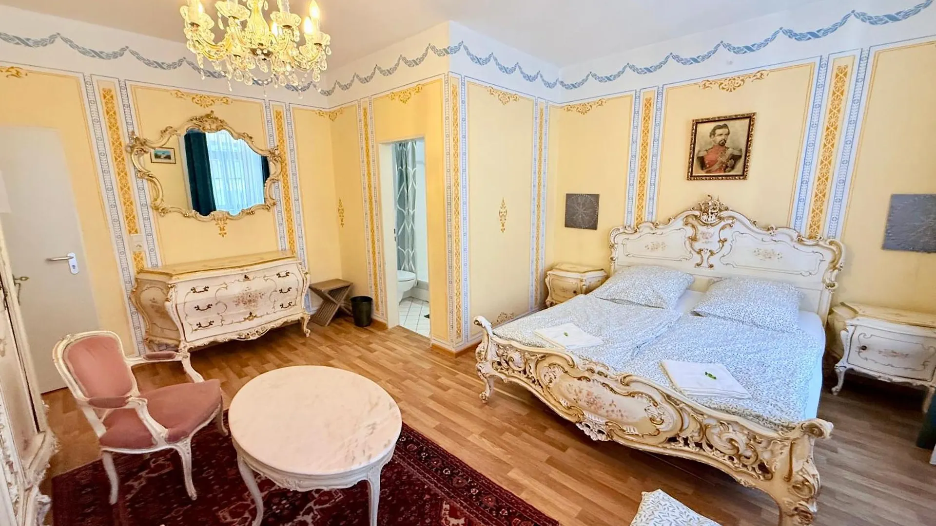 Pension Casa Tempora Munich Germany