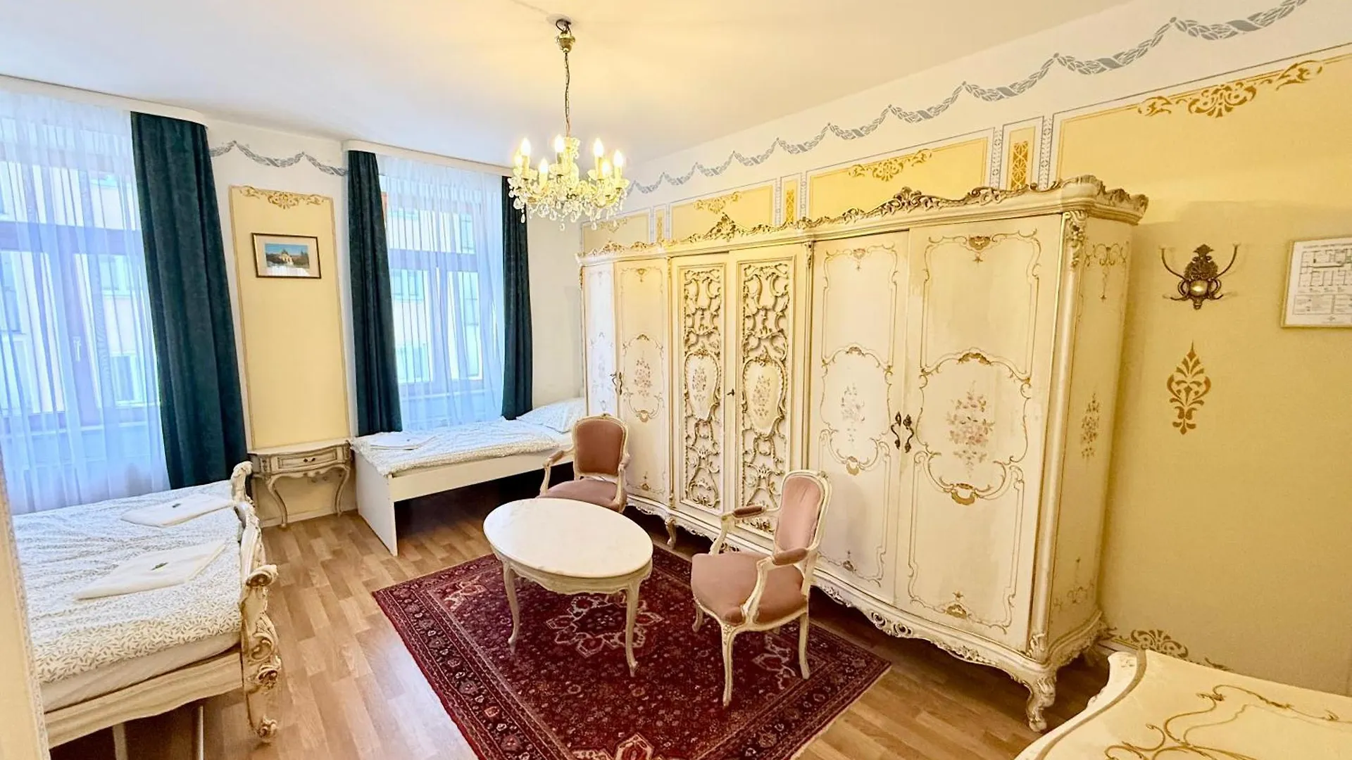 Guest house Pension Casa Tempora Munich