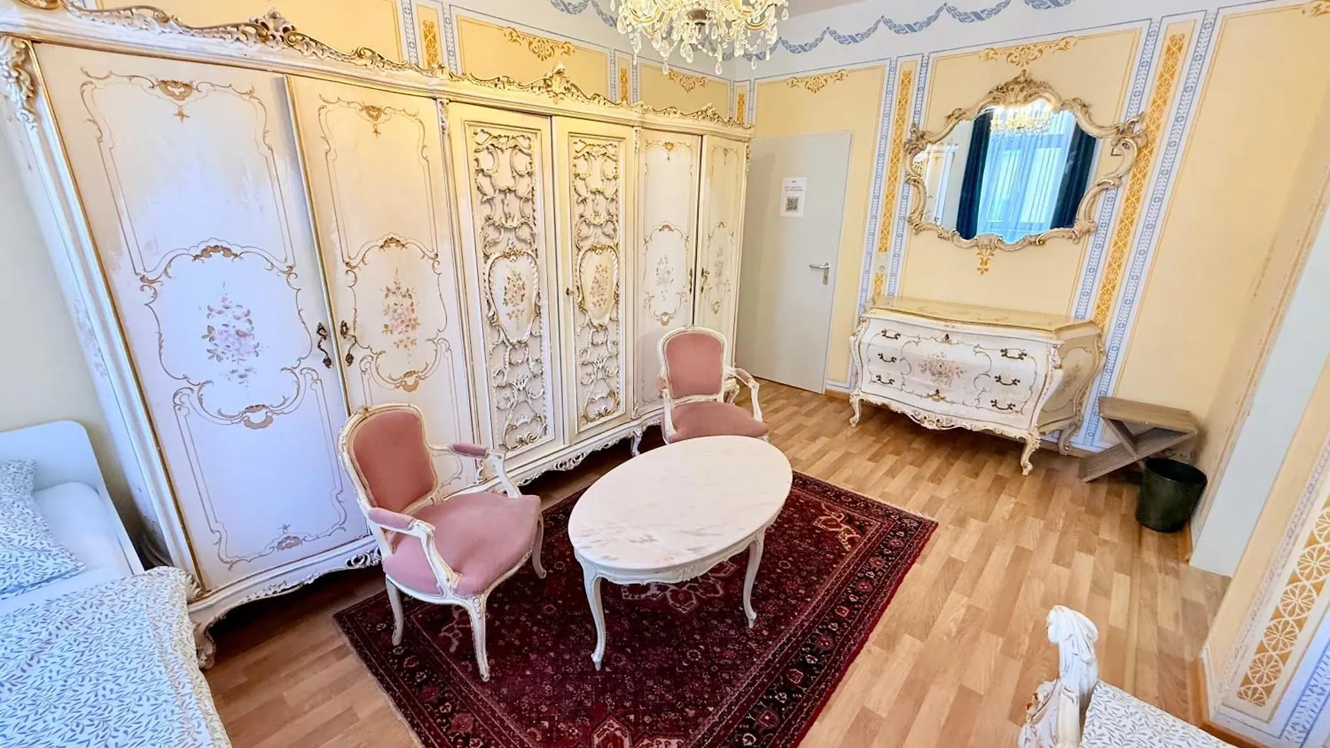 Guest house Pension Casa Tempora Munich