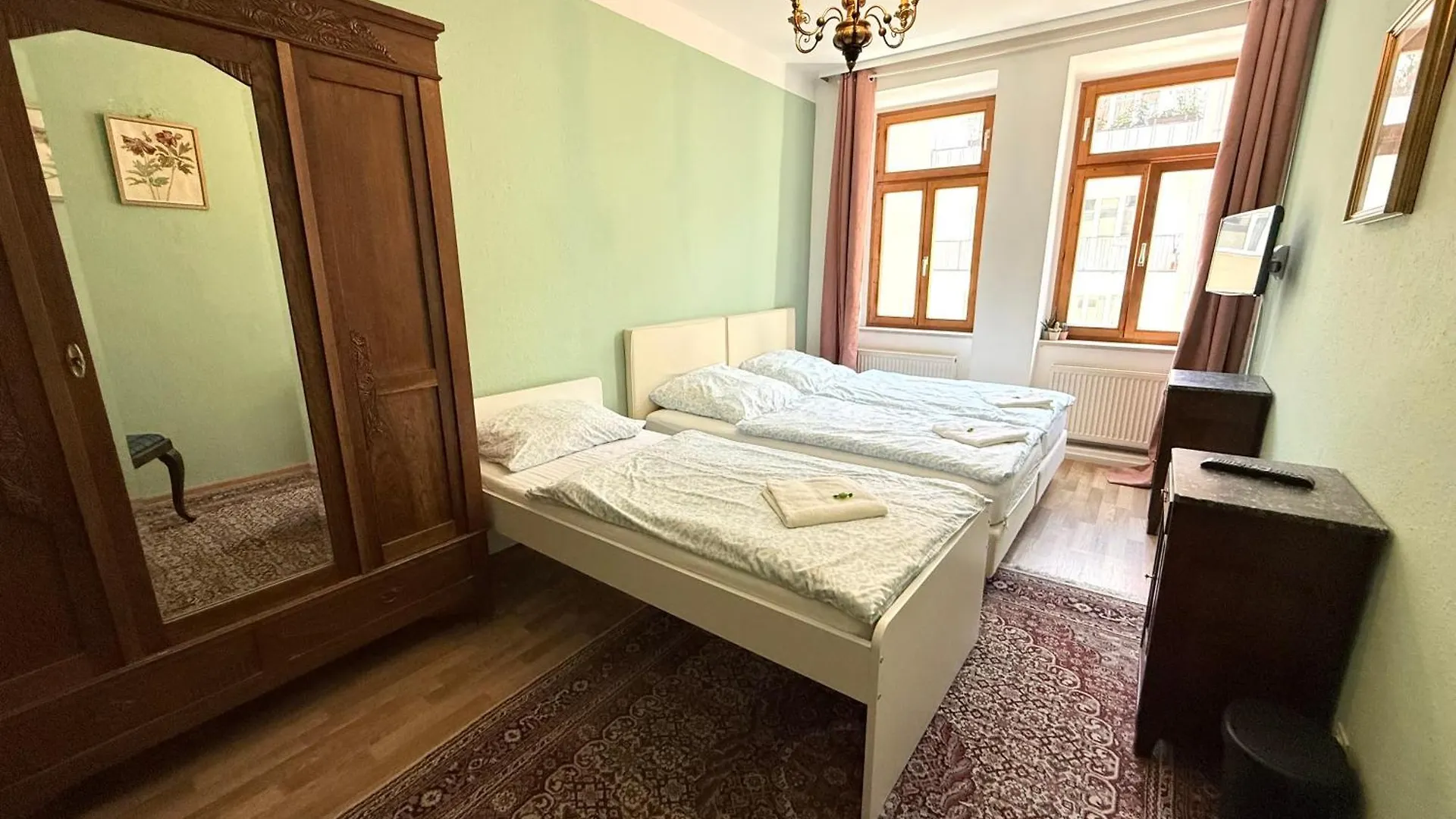 Pension Casa Tempora Munich 0*,