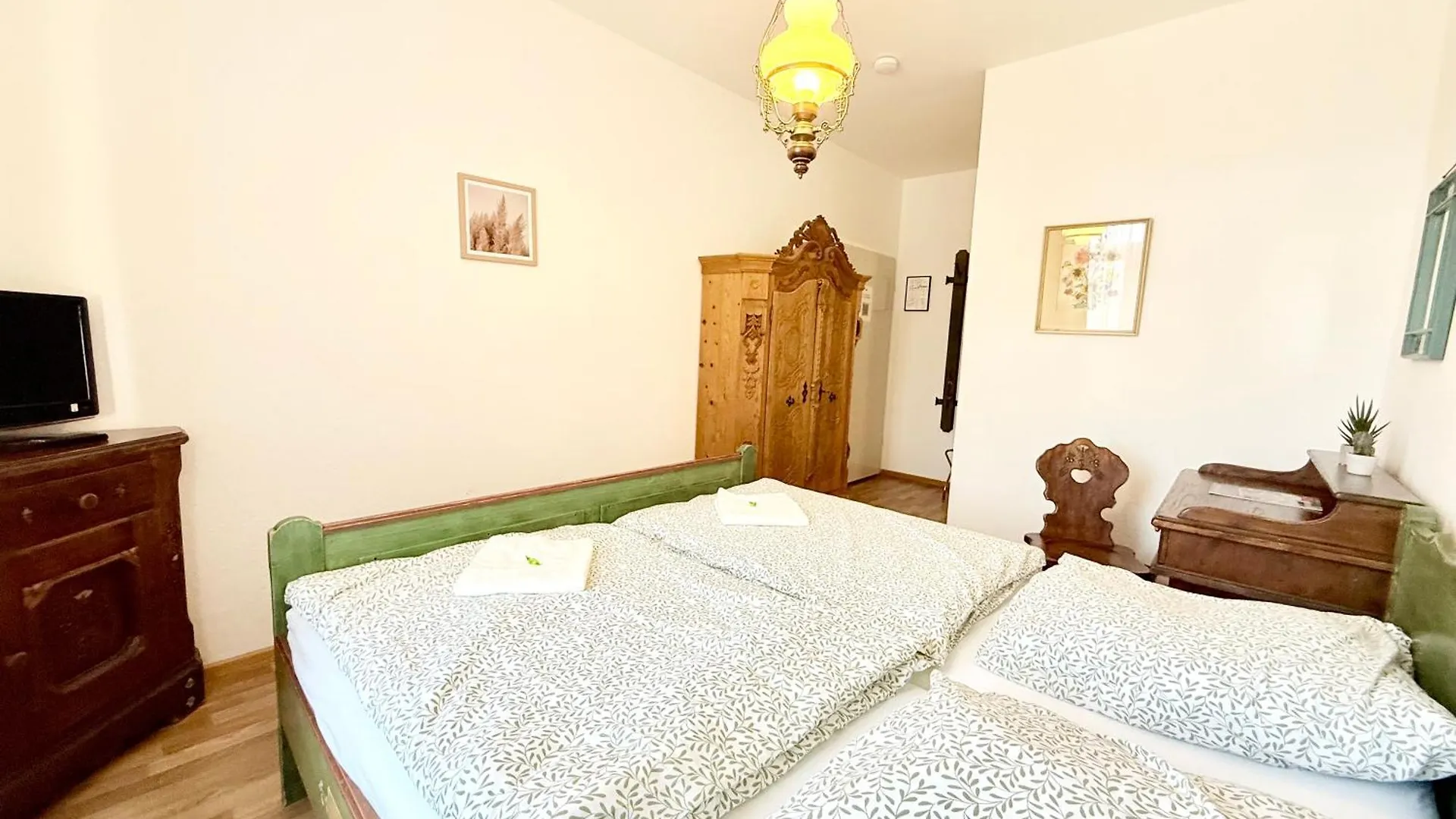 Pension Casa Tempora Munich Guest house