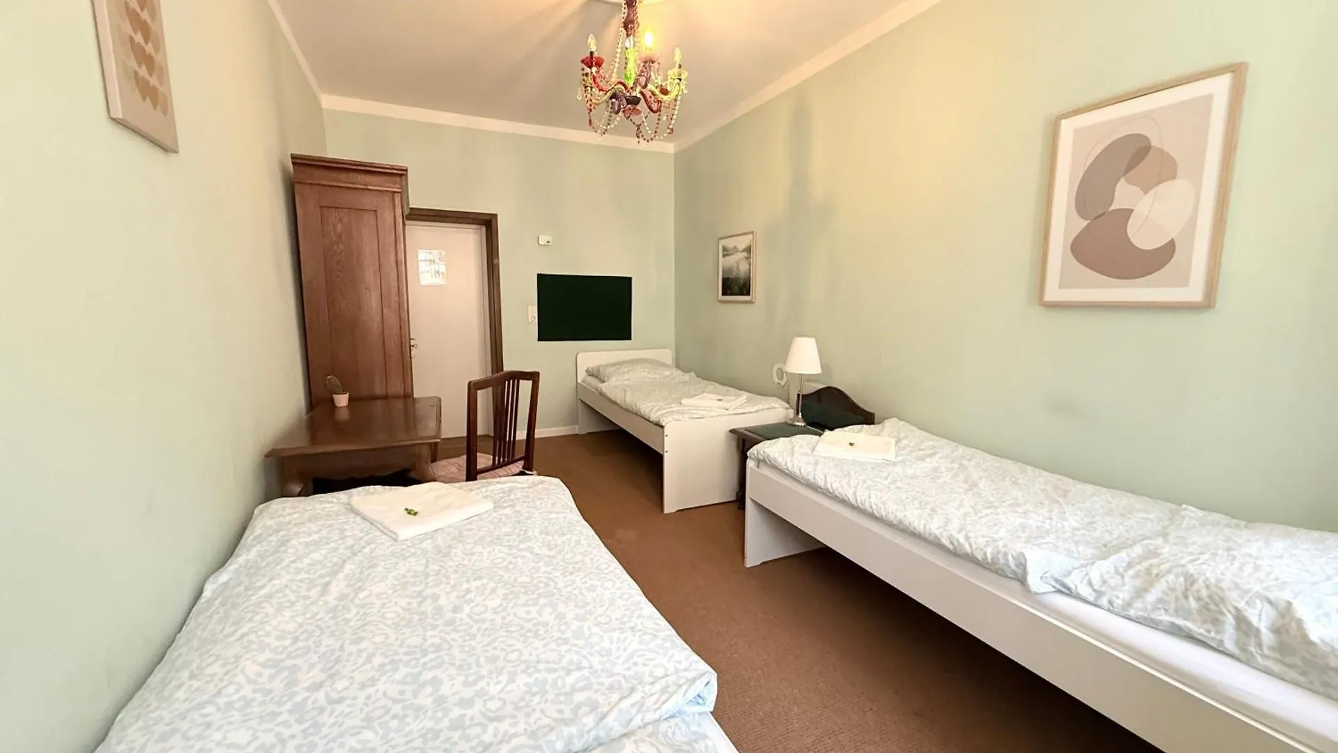 Pension Casa Tempora Münih 0*,
